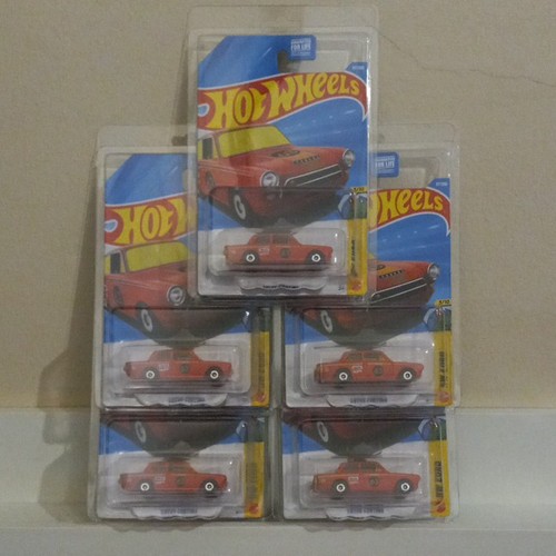 Hot wheels lotus cortina - hot,
