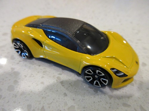 2025 hot wheels lotus - hot,