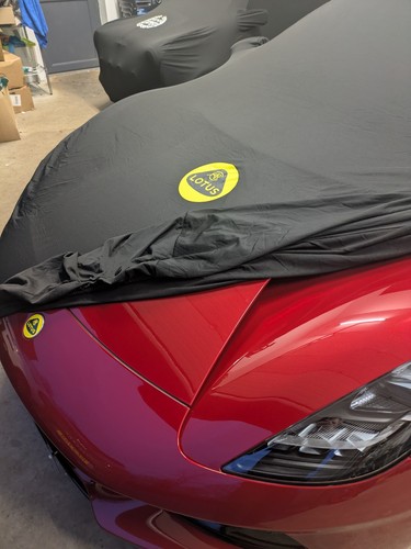 Lotus emira indoor fitted - lotus,