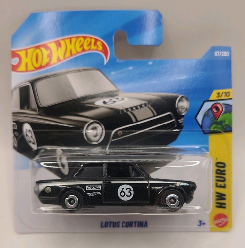 Hot wheels lotus cortina - hot, 1/64