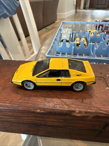 Hot wheels lotus esprit - wheels,