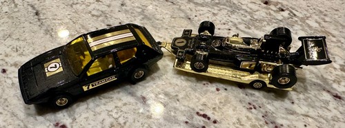 Corgi gift set - gift, 32.